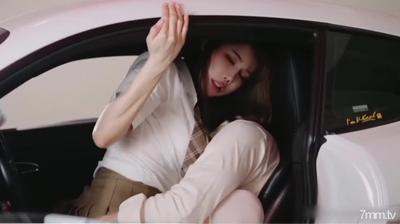 [Top Goddess ❤️Boobs Are Extremely Coquettish] The Most Beautiful And Dreamy Goddess &quotXin Yuri" Has The Largest Plot Rebellious School Girl