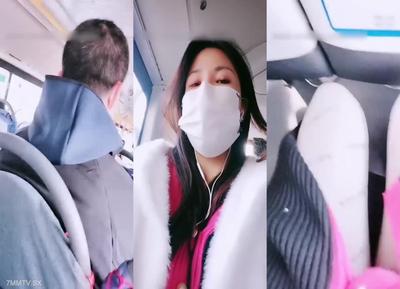 ✿Extreme Bus ❤Exposed✿Super Beauty Stunner Masturbates On The Bus With Breast Milk✨