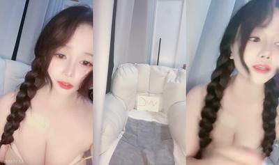 트위스트 브레이드 그물 레드 뷰티! 부드러운 흰색 부드러운 큰 가슴! 털이 많은 고양이 자위 와 진동 계란 과 거즈 a 큰 검정 황소 에 진동