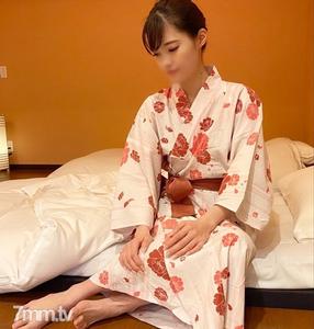 fc2-ppv 1619785 數量有限 1000 PT 折! 【初次登場1位F罩杯美人妻與淫亂溫泉旅行】在丈夫不知情的情況下認真相愛,徹夜讓她懷孕並做愛的浴衣美人妻!請享受色情美麗的女巫妻子。