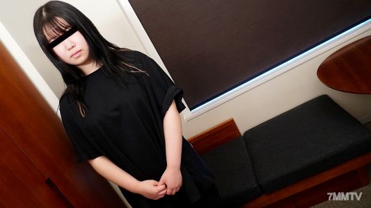 040123_01 初心な女の子と思いきや赤い下着にパイパンマンコで中出しまでしちゃいました！