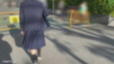 fc2-ppv 3338623 【#74-2】芋で眼鏡な文学処女、久しぶり二度目のハメ撮りエッチ。駅のトイレで露出したり、剛毛ピュアまんこにまた中出しされて妊娠不可避だったり。♡両想い♡ {