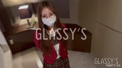 fc2-ppv 4665799 #16 Creampie Sex With A Cute Woman Wearing Glasses In An 18-year-old Uniform│GLASSY&S{