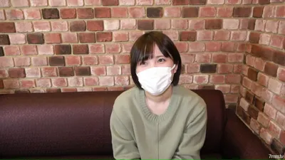 fc2-ppv 2296832 10/5 1980→1780pt 【個撮 顔出し】No81 綾花ちゃん19歳　レディグラで感度Max、嫌がるお嬢様へ強制中出し {