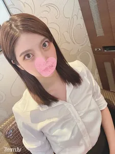 fc2-ppv 3080110 1 주일 한정 2280 → 1280 【처치】 확실히 눈 눈의 날씬한 커리어 우먼! 한밤중의 호텔에서 자종을 2연속 질 내 사정해 왔다. {